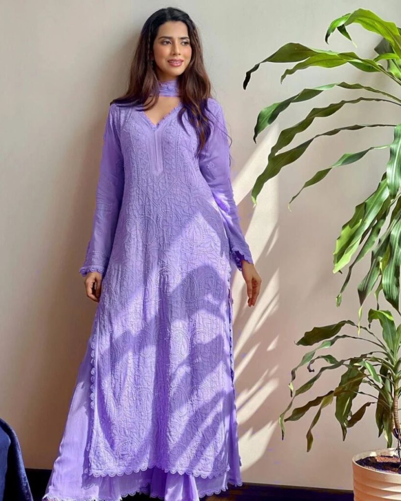chikankari kurta set
